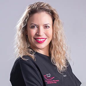 Dra. Lara Navarro Manosalbas